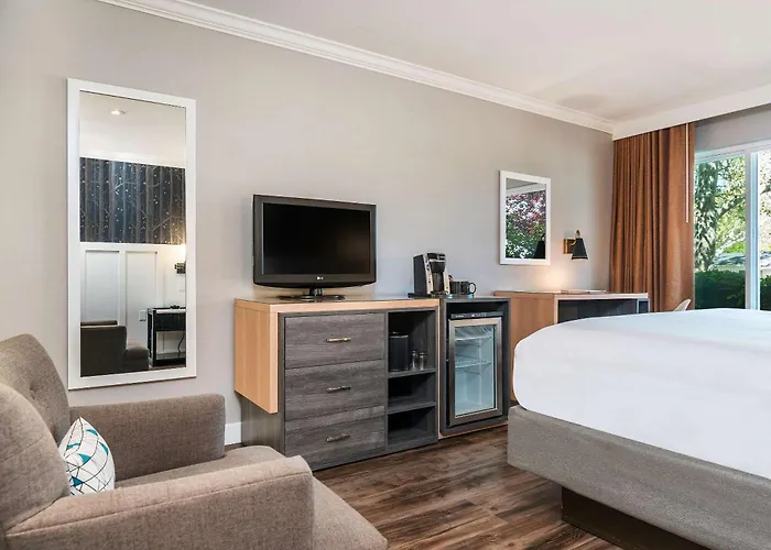 Upvalley Inn & Hot Springs, Ascend Hotel Collection