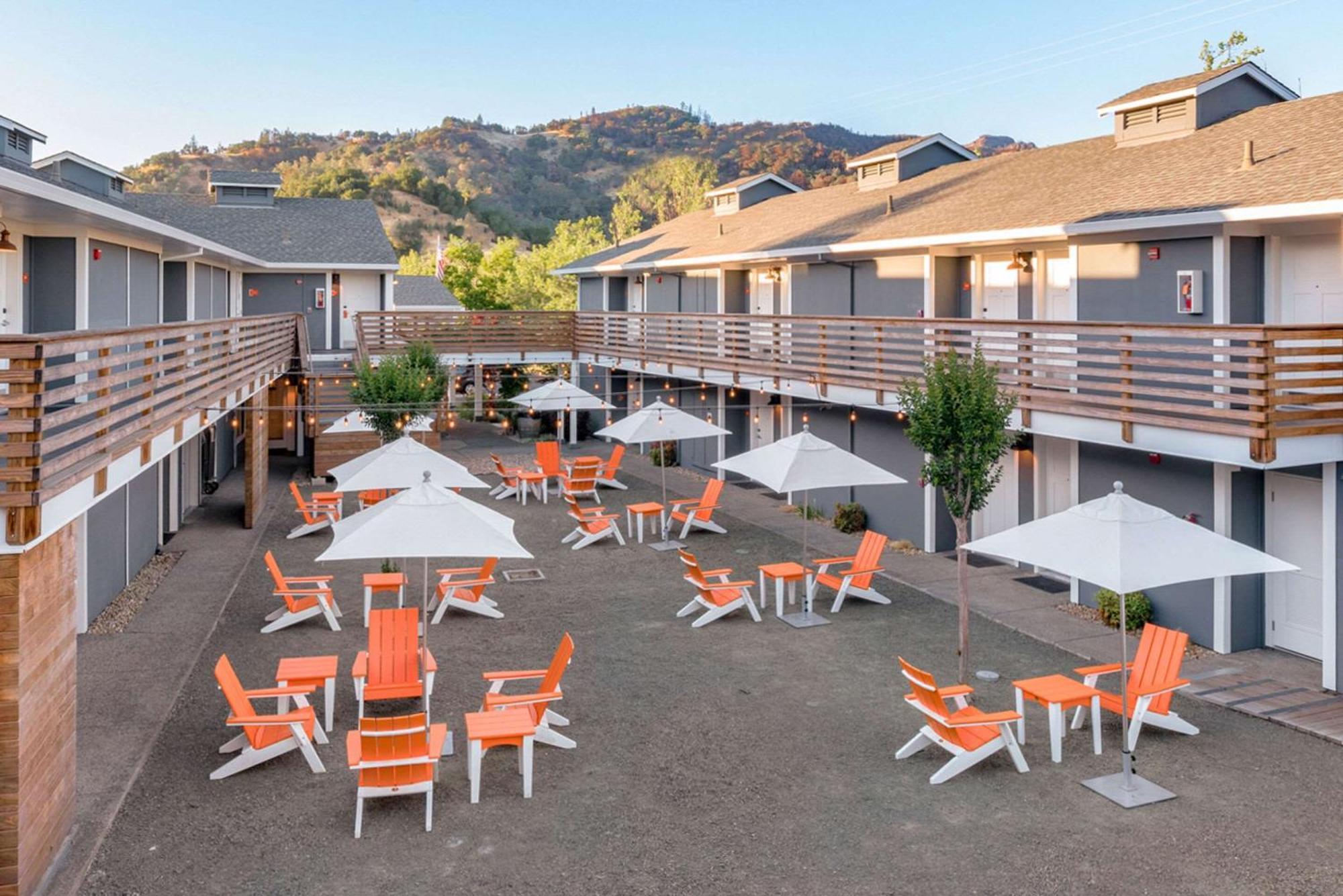 Upvalley & Hot Springs, Ascend Collection Hotel