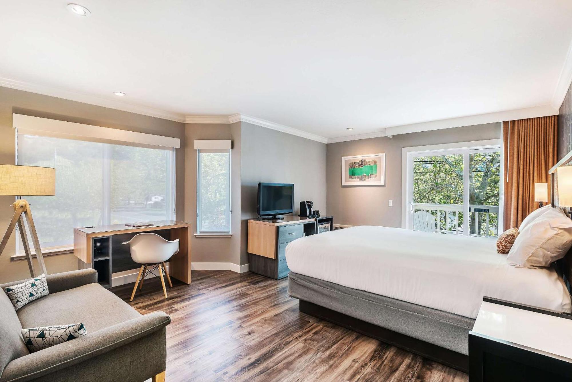 Upvalley & Hot Springs, Ascend Collection Hotel 3*