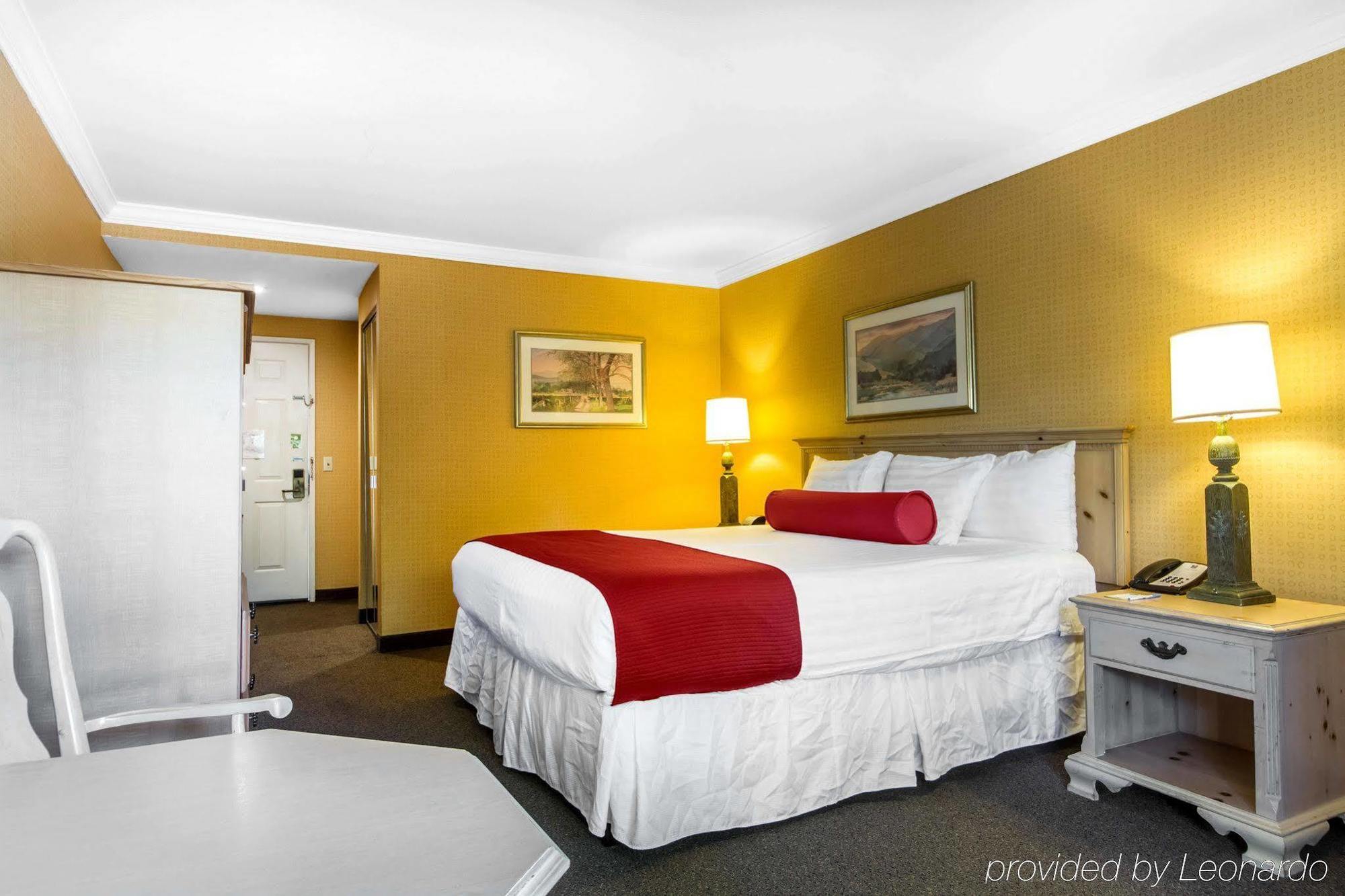 Upvalley & Hot Springs, Ascend Collection Hotel
